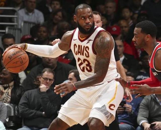 J9九游会官方网站詹姆斯在RNG比赛中赛事规则更新，比分优势明显引发热议！的简单介绍