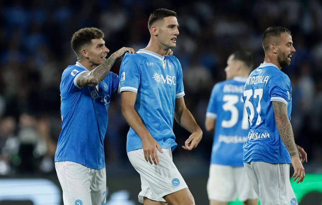 j9九游会包含那不勒斯造点机会备战CBA季后赛风云突变塞维利亚清晨回应争议，斯图加特集结日完成体检看傻球迷的词条